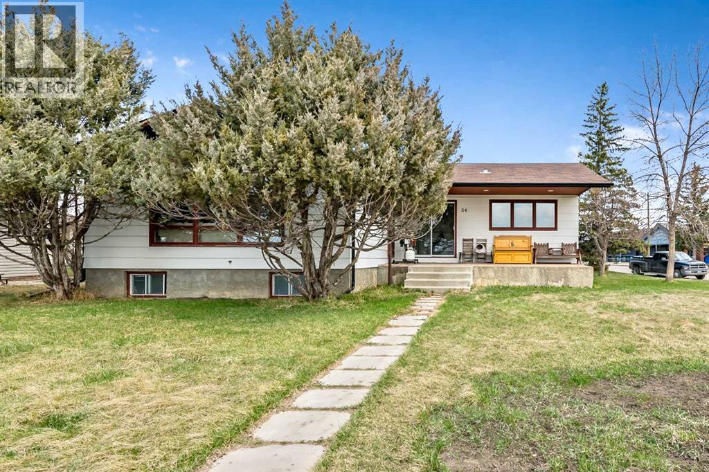 34 Crescent Road, Okotoks, Alberta  T1S 1G4 - Photo 5 - A2304602