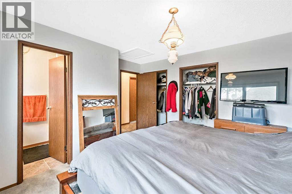 34 Crescent Road, Okotoks, Alberta  T1S 1G4 - Photo 16 - A2304602