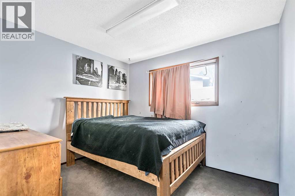 34 Crescent Road, Okotoks, Alberta  T1S 1G4 - Photo 18 - A2304602