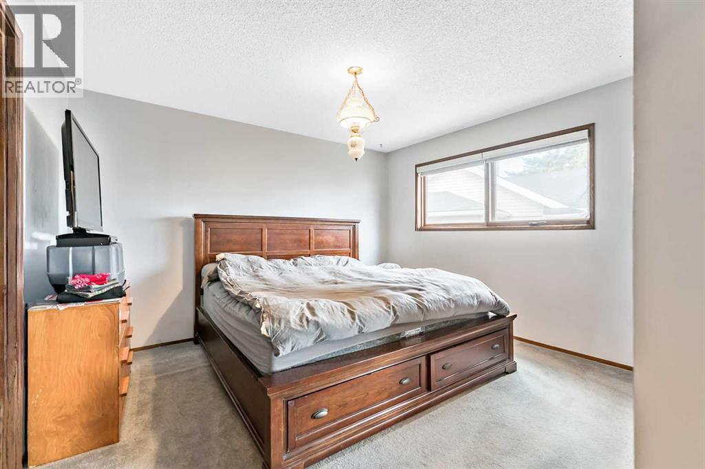 34 Crescent Road, Okotoks, Alberta  T1S 1G4 - Photo 15 - A2304602