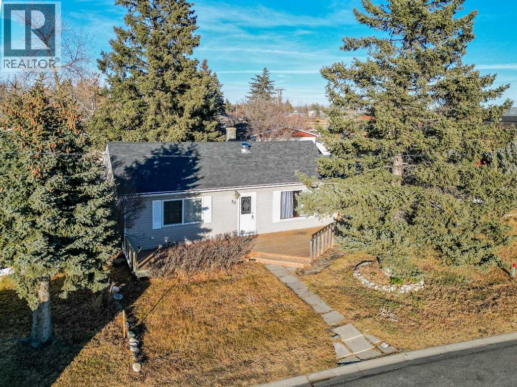 30 Crescent Road E, Okotoks, Alberta  T1S 1G4 - Photo 28 - A2304679