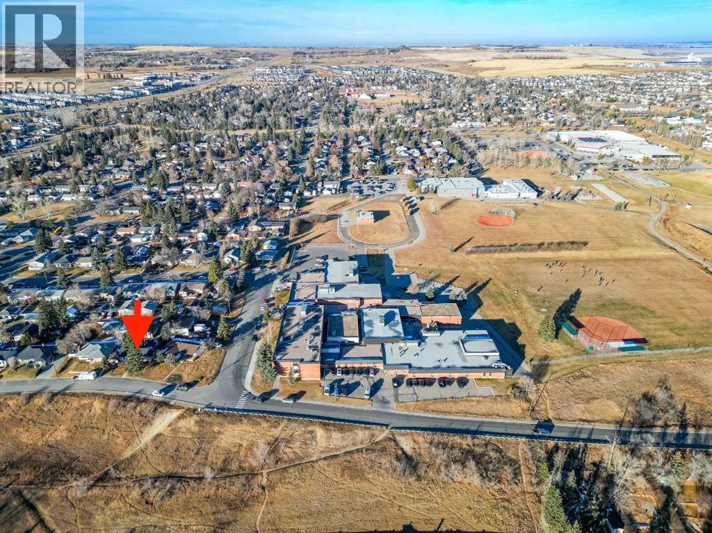 30 Crescent Road E, Okotoks, Alberta  T1S 1G4 - Photo 43 - A2304679