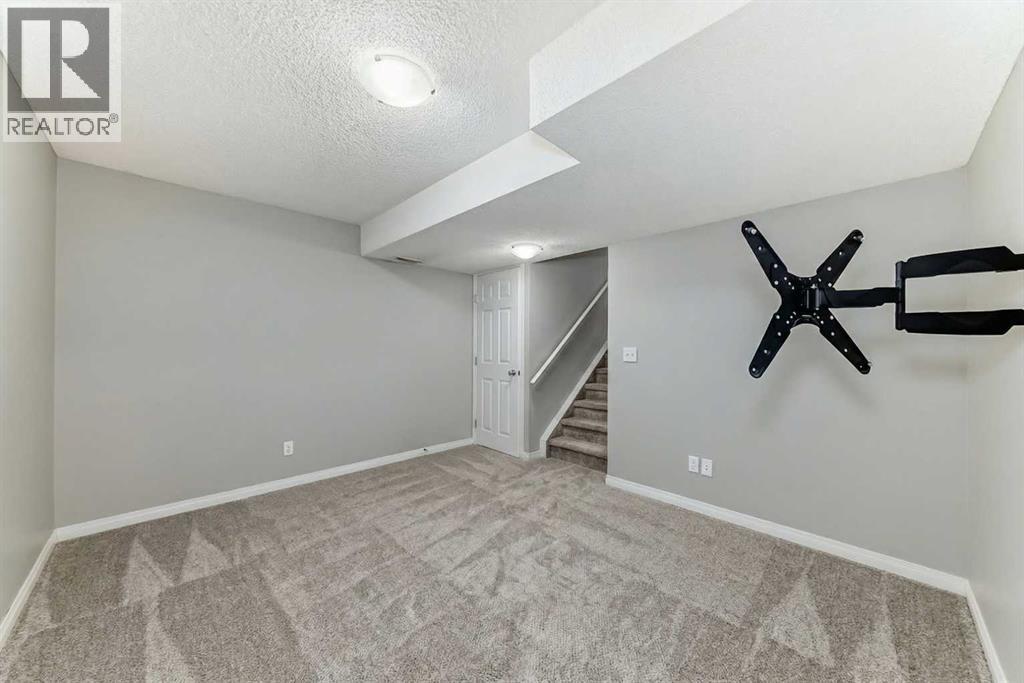 17 Copperfield Court Se, Calgary, Alberta  T2Z 4Z3 - Photo 12 - A2302063