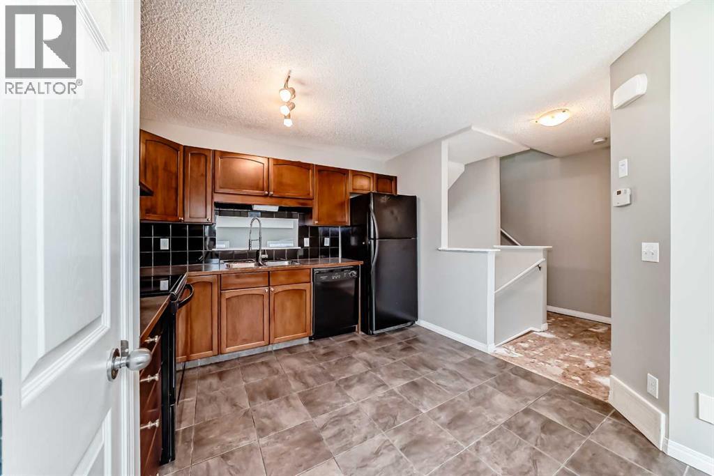 17 Copperfield Court Se, Calgary, Alberta  T2Z 4Z3 - Photo 27 - A2302063