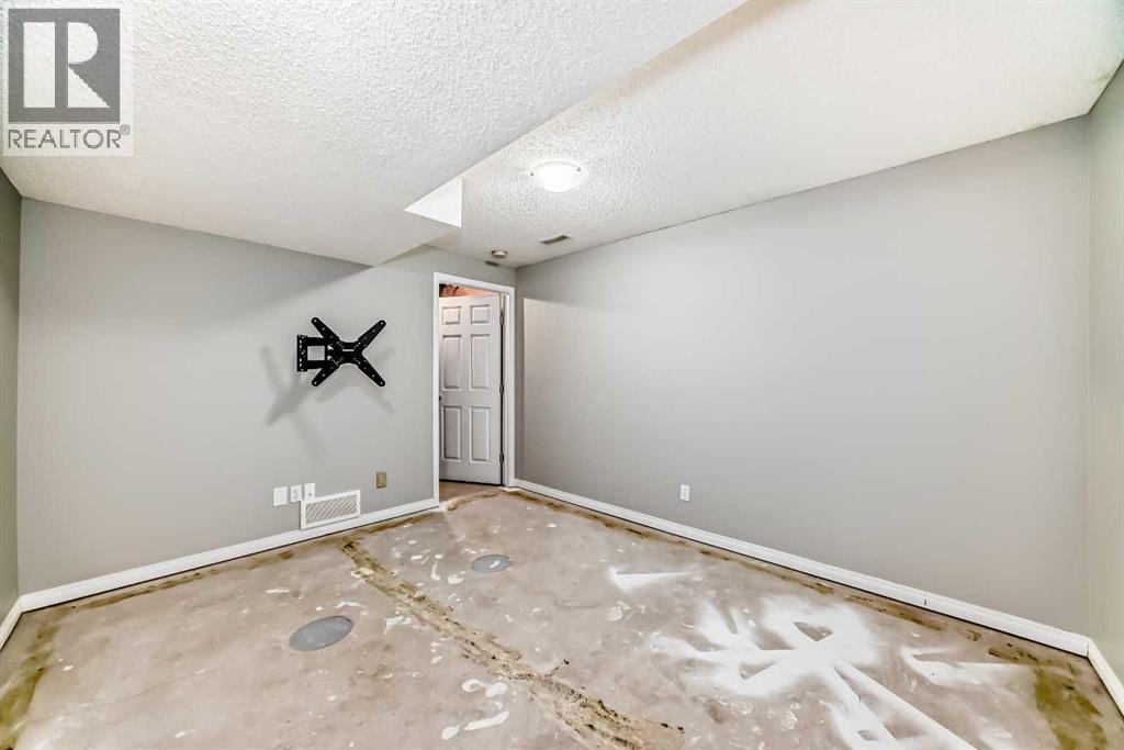 17 Copperfield Court Se, Calgary, Alberta  T2Z 4Z3 - Photo 45 - A2302063