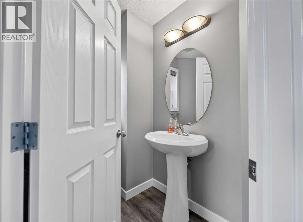 70 Bridlecrest Manor Sw, Calgary, Alberta  T2Y 4Y3 - Photo 21 - A2303682