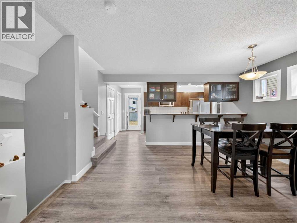 70 Bridlecrest Manor Sw, Calgary, Alberta  T2Y 4Y3 - Photo 10 - A2303682