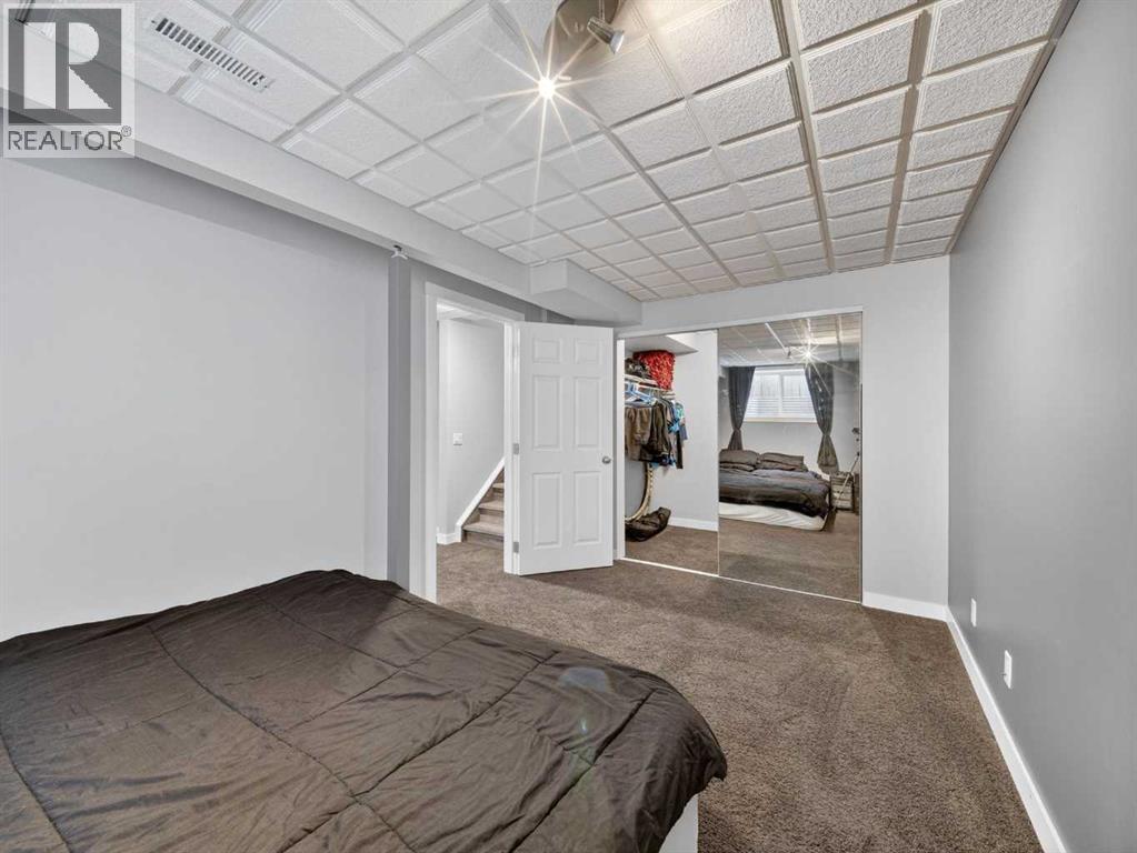 70 Bridlecrest Manor Sw, Calgary, Alberta  T2Y 4Y3 - Photo 38 - A2303682