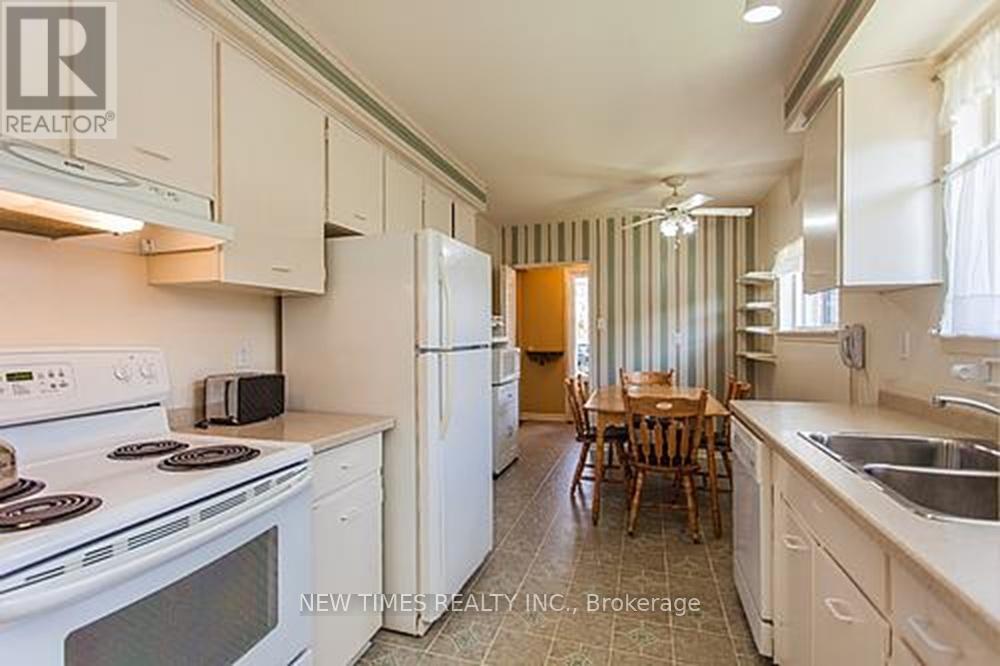 52 Lehar Crescent, Toronto, Ontario  M2H 1J5 - Photo 10 - C13046142