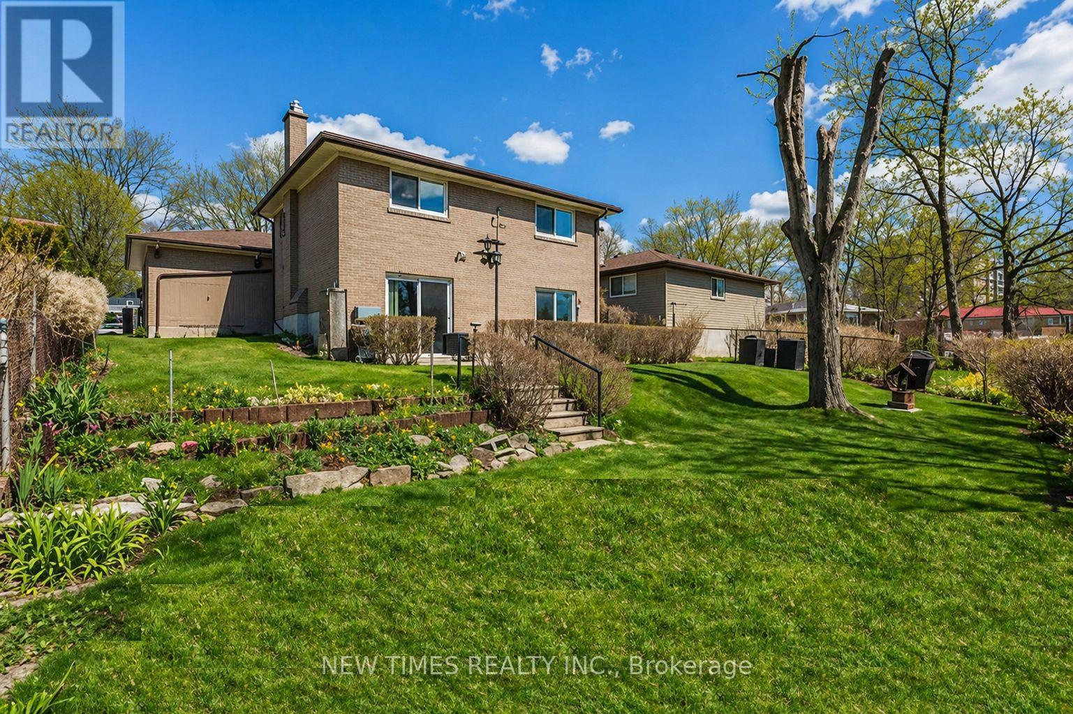 52 Lehar Crescent, Toronto, Ontario  M2H 1J5 - Photo 13 - C13046142