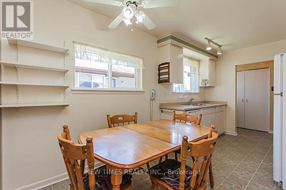 52 Lehar Crescent, Toronto, Ontario  M2H 1J5 - Photo 8 - C13046142