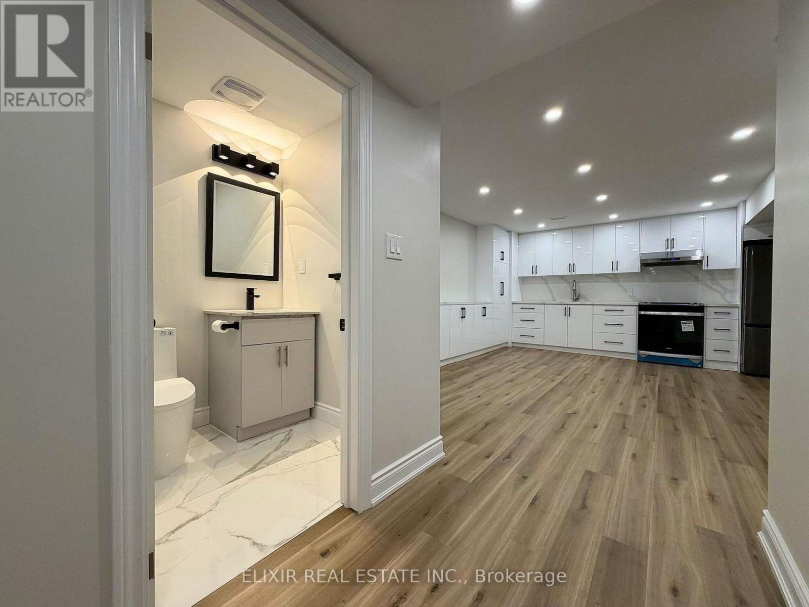 27 Belay Bend, East Gwillimbury, Ontario  L9N 0V8 - Photo 12 - N13030068