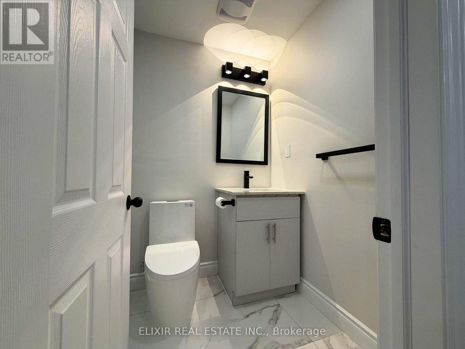 27 Belay Bend, East Gwillimbury, Ontario  L9N 0V8 - Photo 13 - N13030068