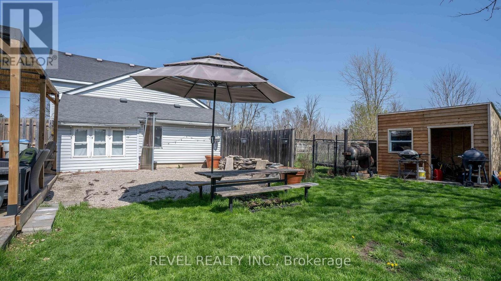 10299 Ilderton Road, Middlesex Centre, Ontario  N0M 2A0 - Photo 36 - X12803416