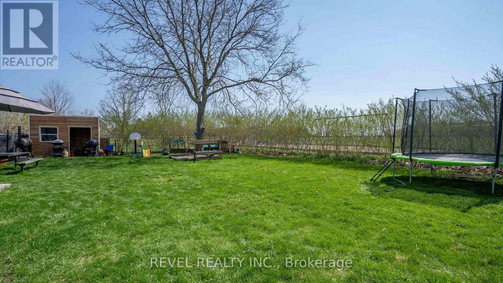 10299 Ilderton Road, Middlesex Centre, Ontario  N0M 2A0 - Photo 40 - X12803416