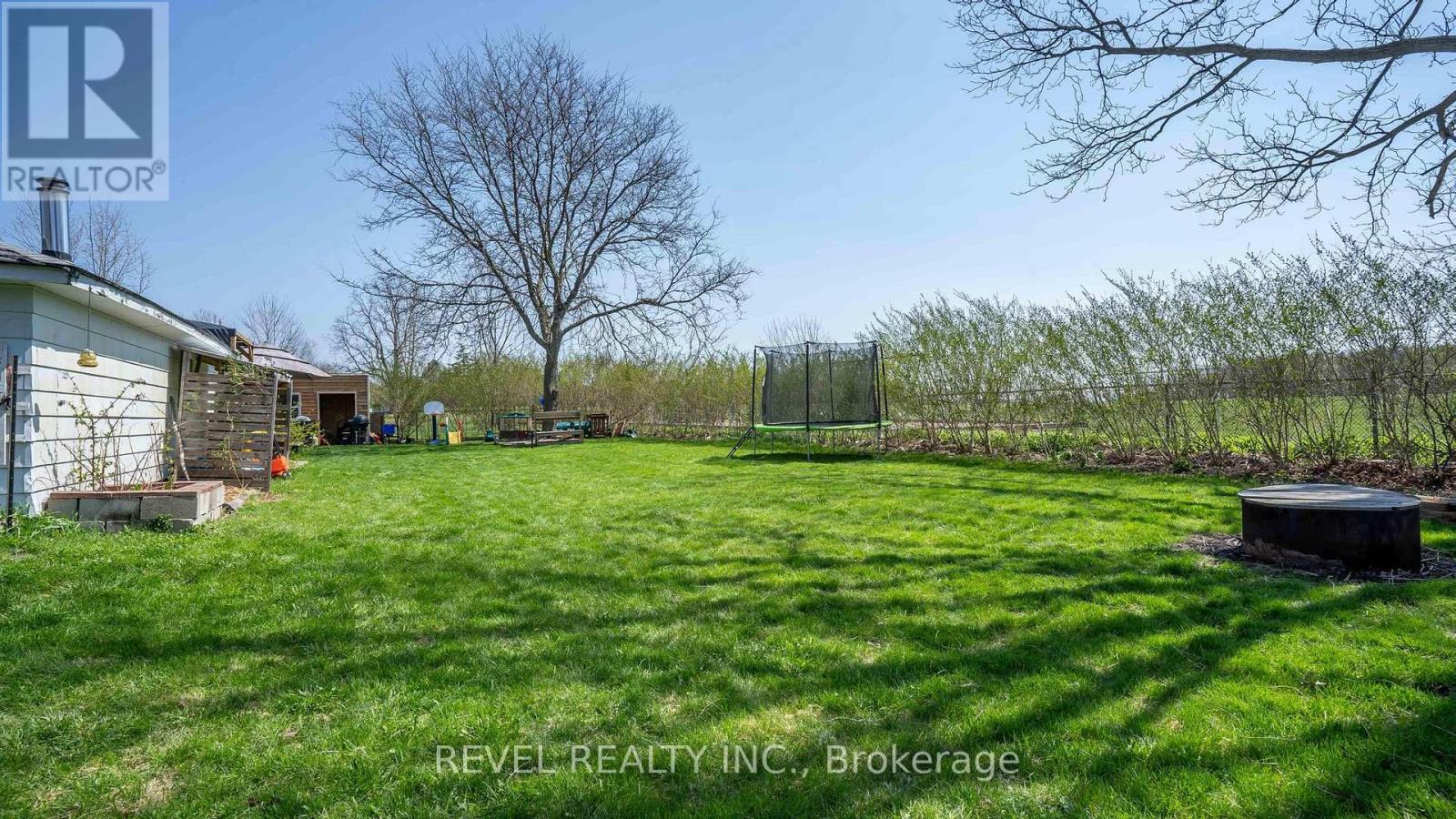 10299 Ilderton Road, Middlesex Centre, Ontario  N0M 2A0 - Photo 42 - X12803416