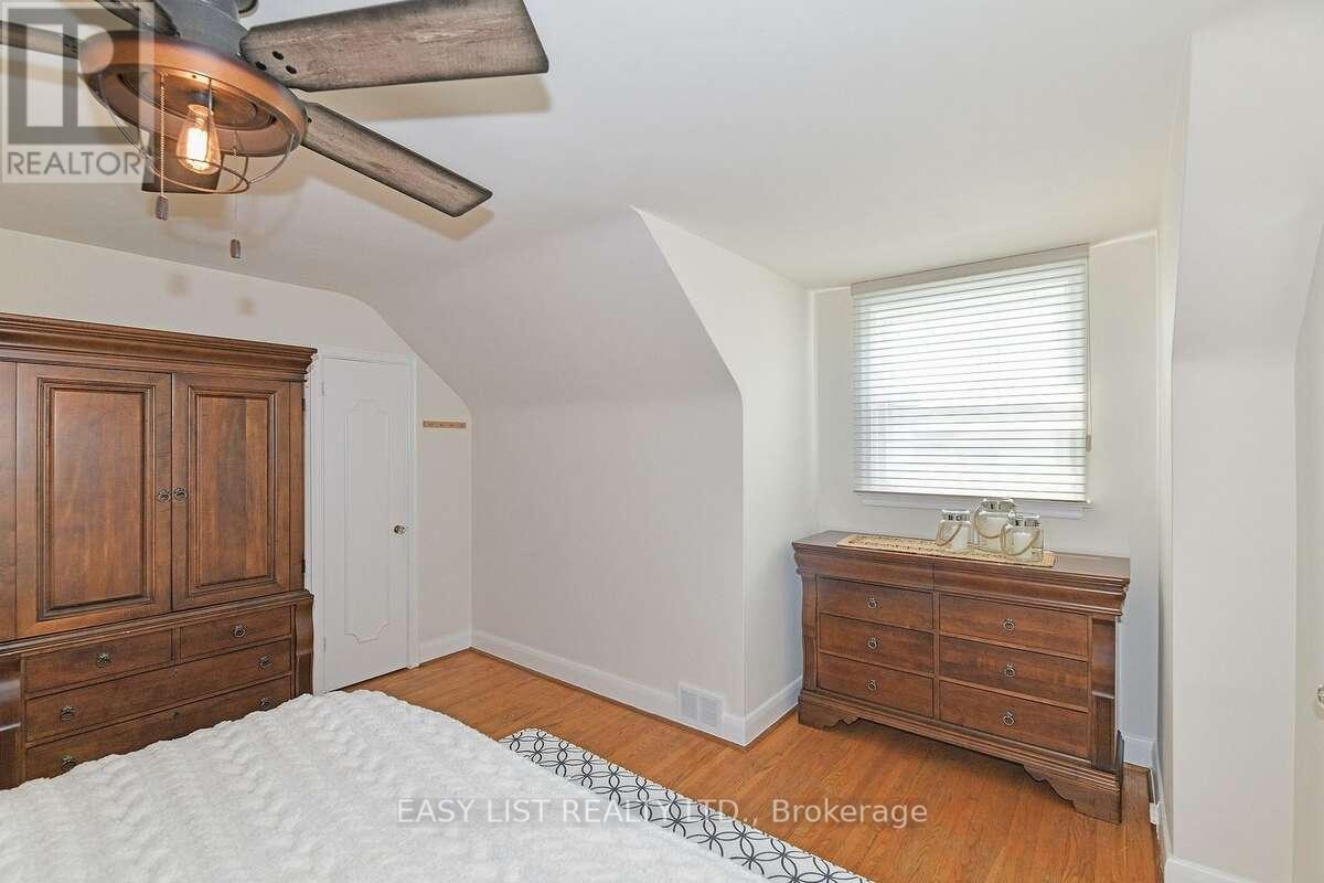 83 Eagle Road, Toronto, Ontario  M8Z 4J3 - Photo 17 - W13046136