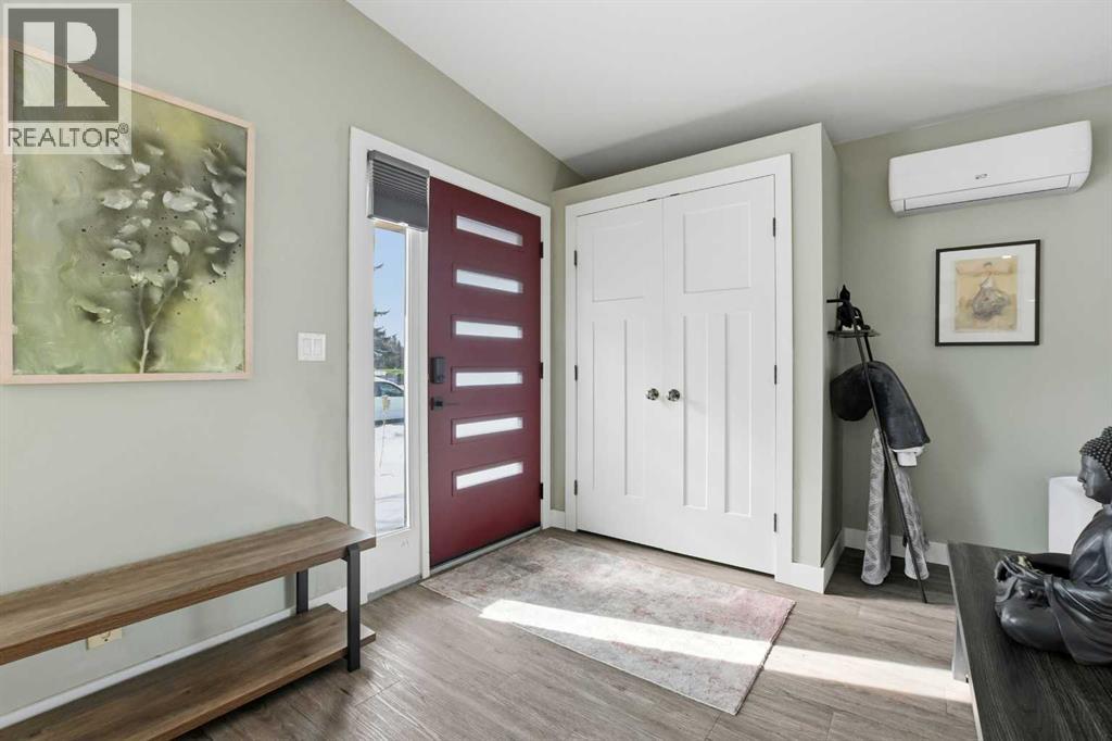 5750 41 Street Crescent, Red Deer, Alberta  T4N 1B2 - Photo 4 - A2297021