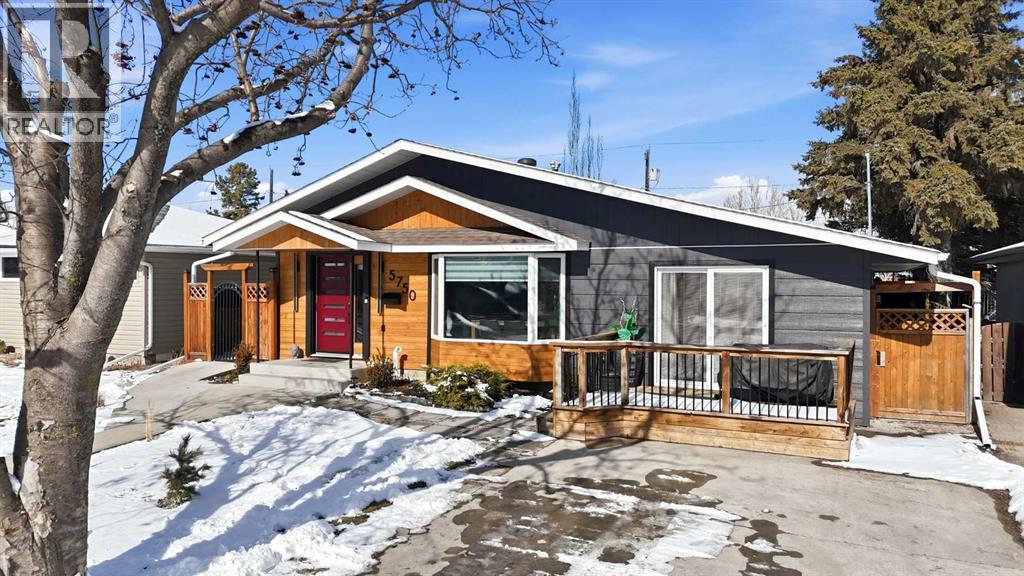 5750 41 Street Crescent, Red Deer, Alberta  T4N 1B2 - Photo 2 - A2297021