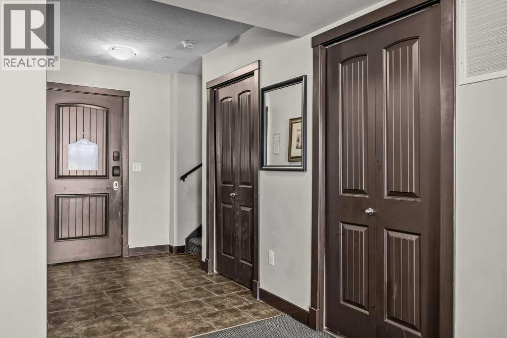 2203d, 250 2nd Avenue, Dead Man's Flats, Alberta  T1W 2W4 - Photo 3 - A2287424