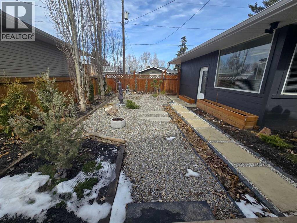 5750 41 Street Crescent, Red Deer, Alberta  T4N 1B2 - Photo 40 - A2297021