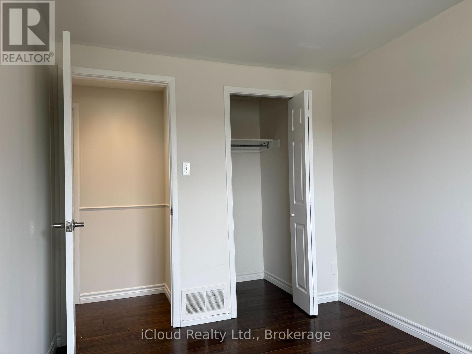 3880 Teeswater Road, Mississauga, Ontario  L4T 3L1 - Photo 19 - W13043578