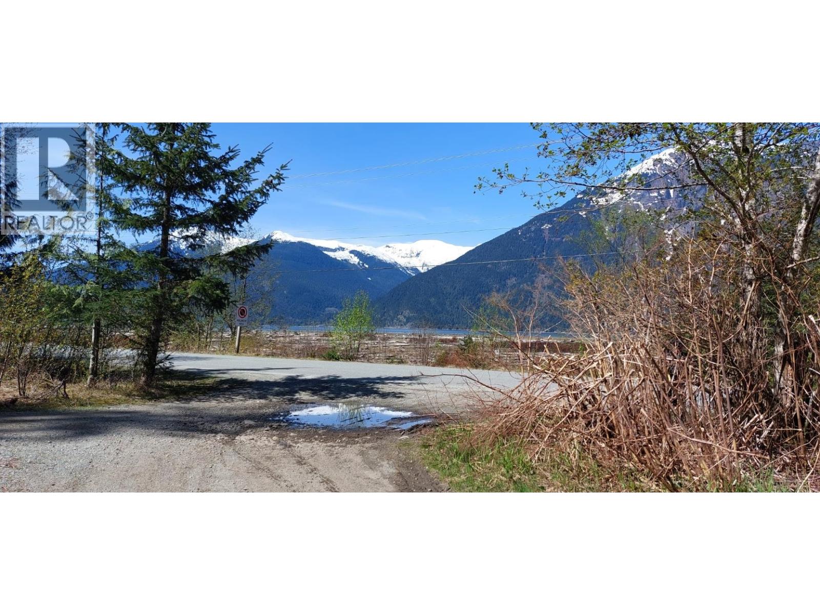 151 MACKENZIE 20 HIGHWAY, Bella Coola, British Columbia