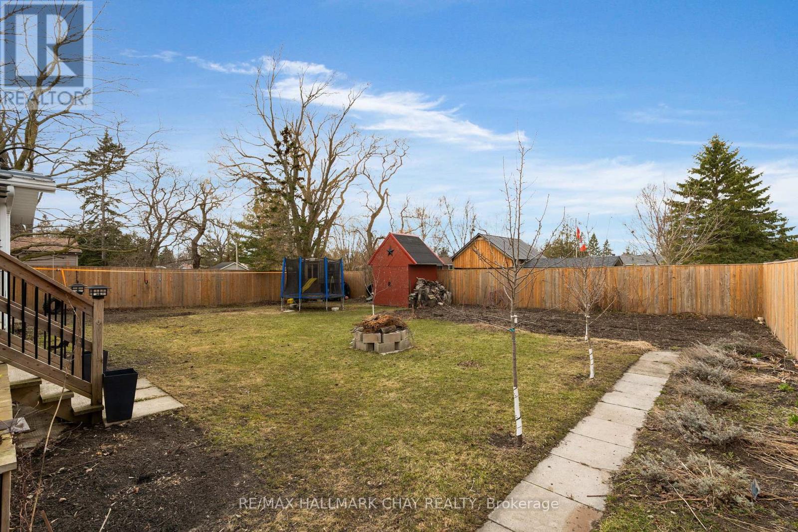 232 Superior Street, Clearview, Ontario  L0M 1S0 - Photo 3 - S12986786