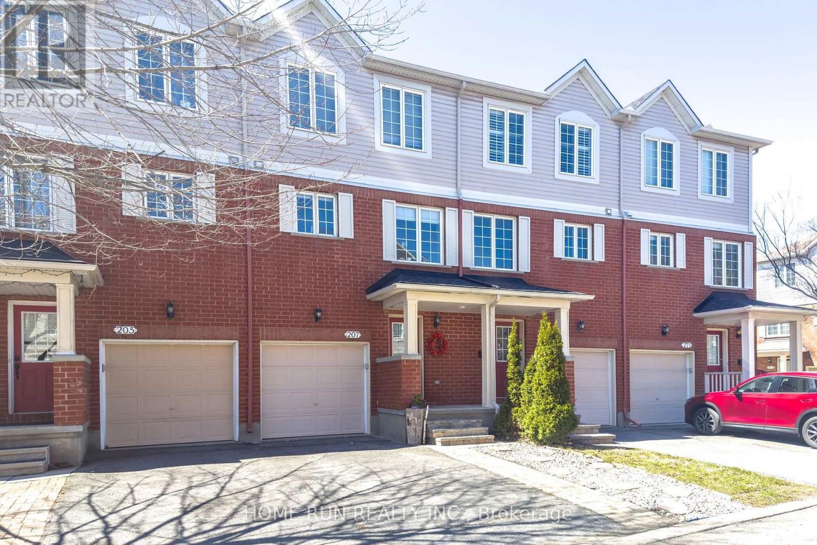 207 - 90 Edenvale Drive, Ottawa, Ontario  K2K 3N9 - Photo 2 - X12822180