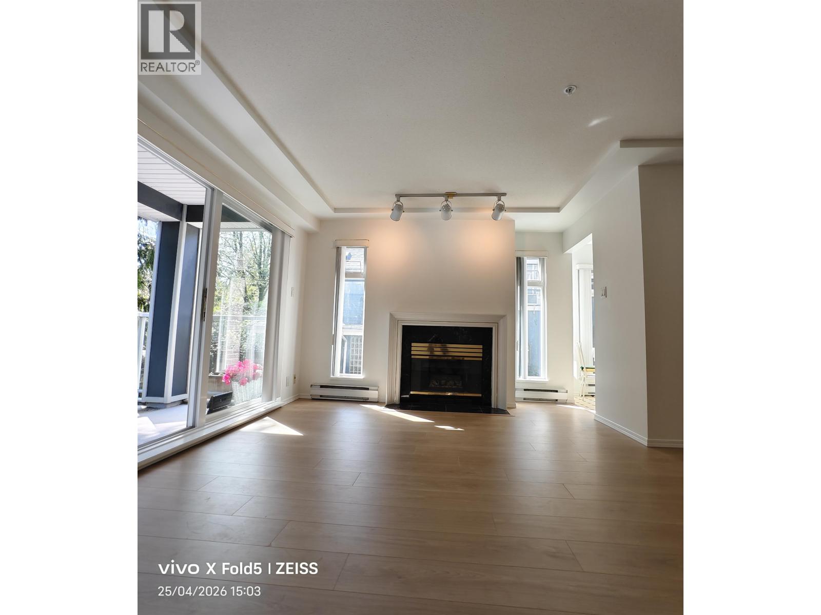 203 865 W 15th Avenue, Vancouver, British Columbia  V5Z 1R8 - Photo 6 - R3113831