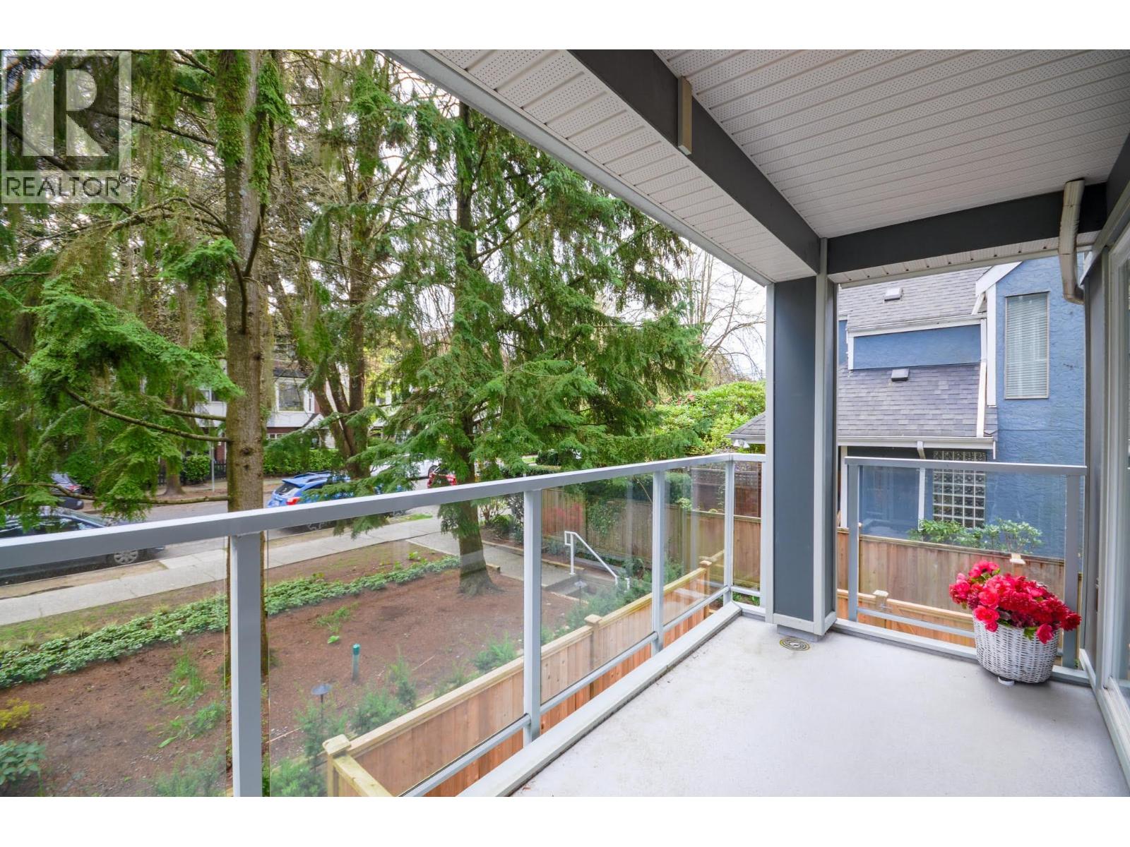 203 865 W 15th Avenue, Vancouver, British Columbia  V5Z 1R8 - Photo 31 - R3113831