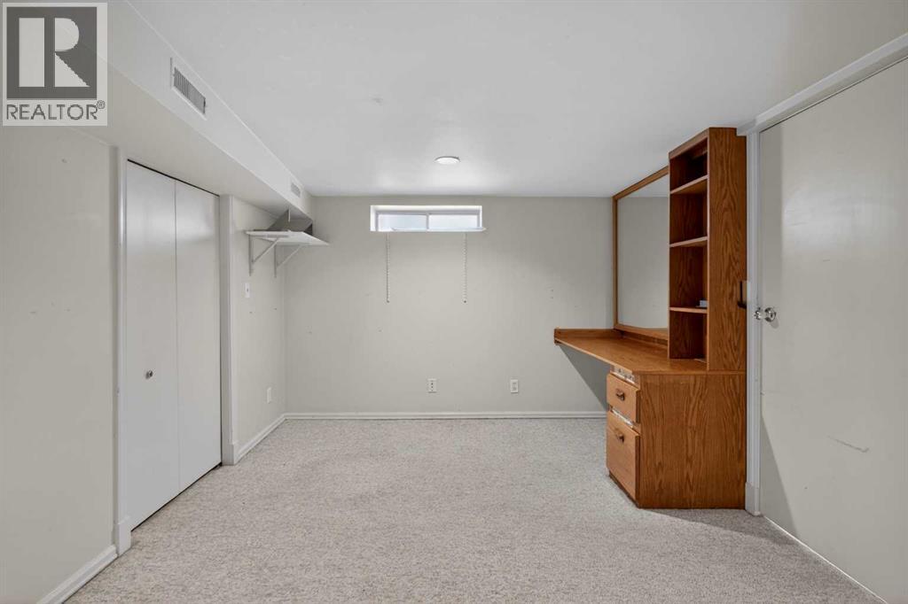 67 Woodstock Road SW, Calgary, Alberta  T2W 5W3 - Photo 30 - A2304479