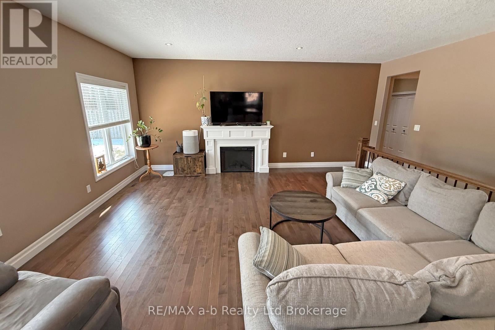 47 Graydon Drive, South-West Oxford, Ontario  N0J 1N0 - Photo 9 - X12829086