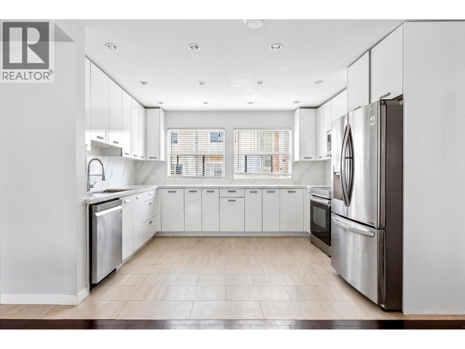 34 2450 Hawthorne Avenue, Port Coquitlam, British Columbia  V3C 6B3 - Photo 6 - R3115080