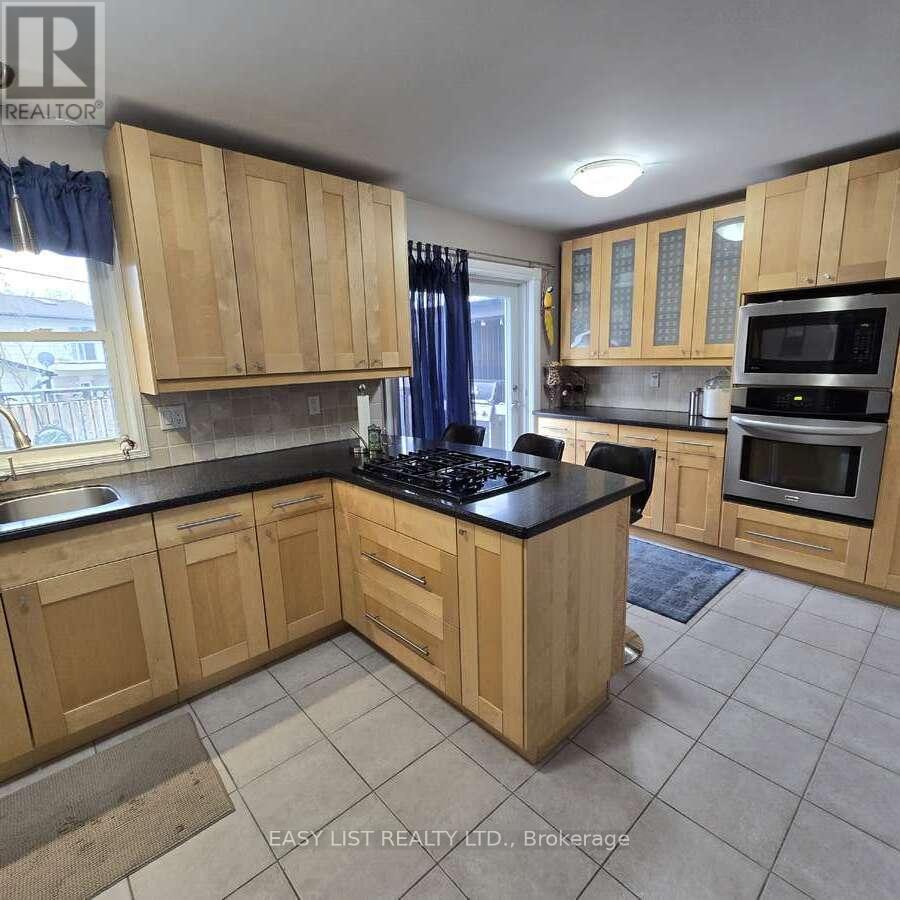 233 Elmore Drive, Halton Hills, Ontario  L7J 1T8 - Photo 11 - W13046152