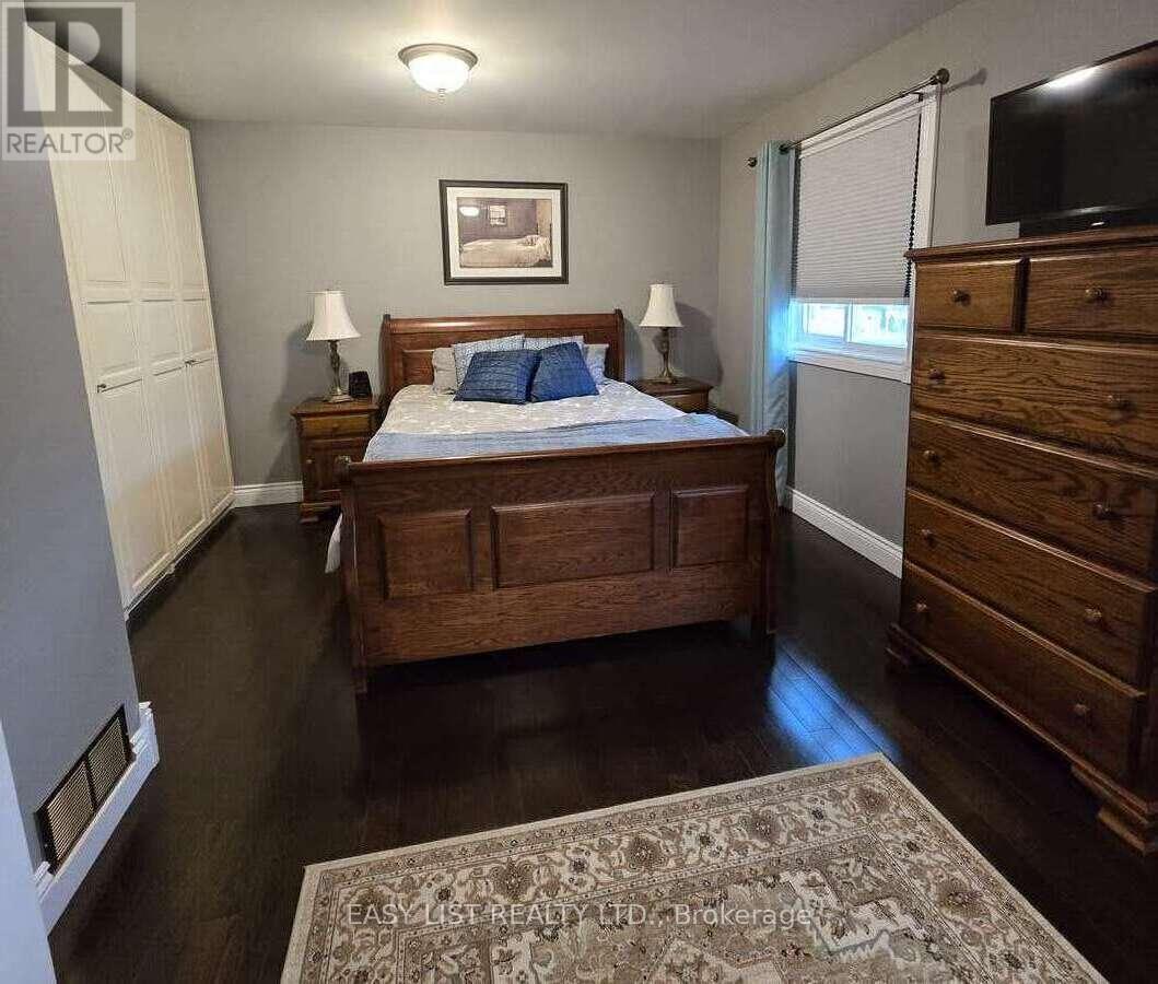 233 Elmore Drive, Halton Hills, Ontario  L7J 1T8 - Photo 16 - W13046152