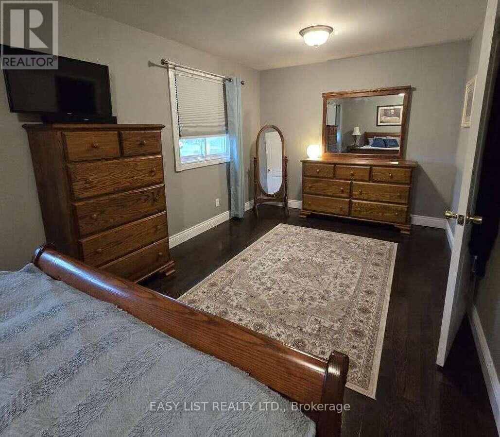 233 Elmore Drive, Halton Hills, Ontario  L7J 1T8 - Photo 17 - W13046152