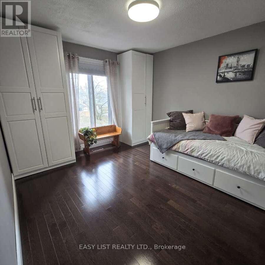 233 Elmore Drive, Halton Hills, Ontario  L7J 1T8 - Photo 18 - W13046152