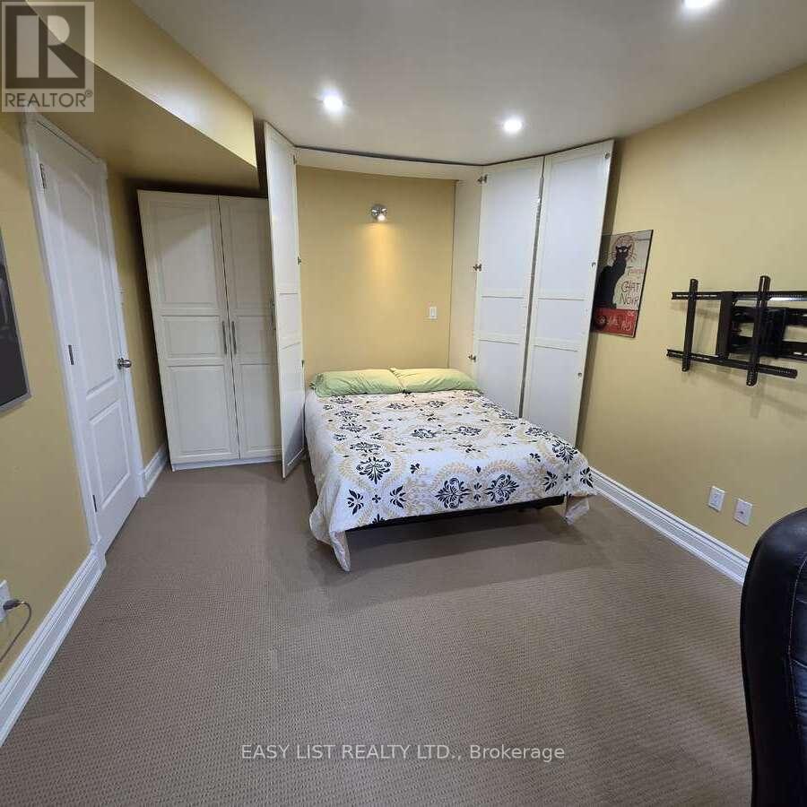 233 Elmore Drive, Halton Hills, Ontario  L7J 1T8 - Photo 21 - W13046152