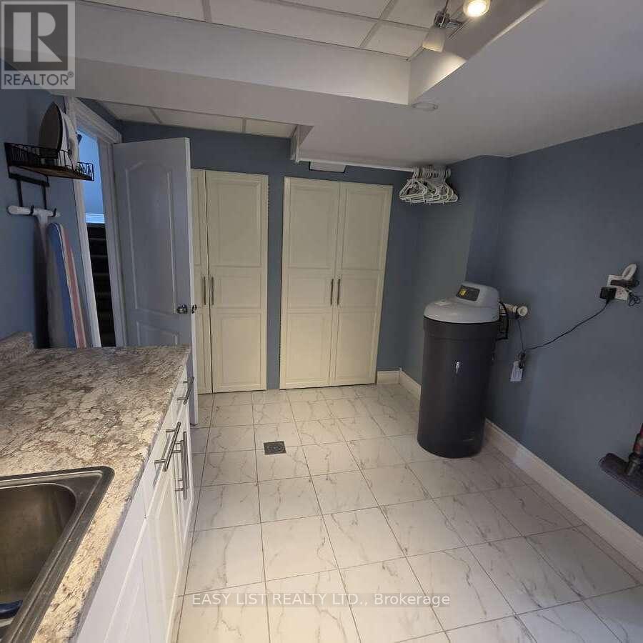 233 Elmore Drive, Halton Hills, Ontario  L7J 1T8 - Photo 25 - W13046152