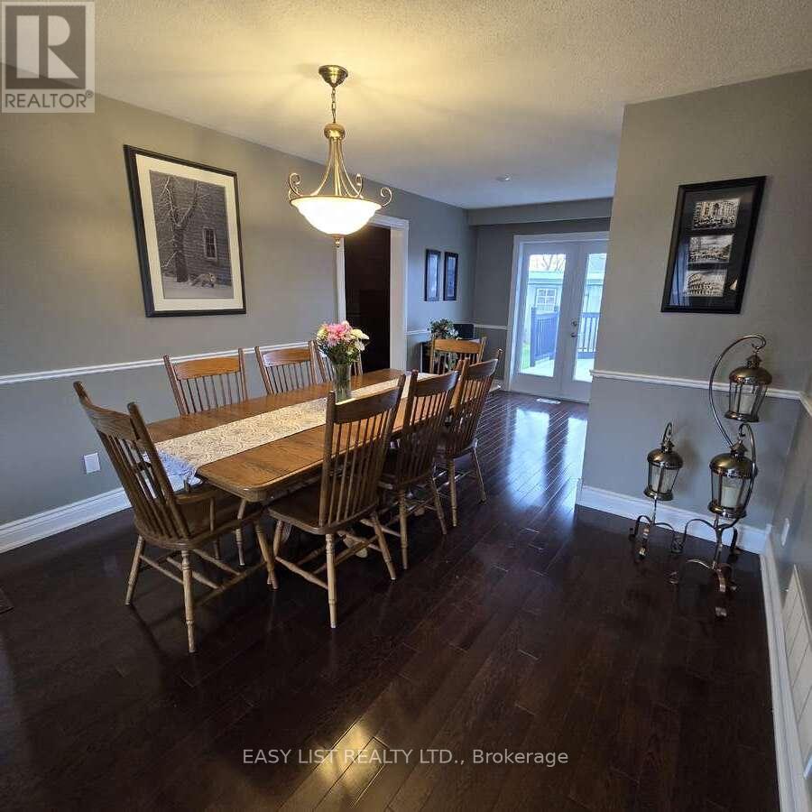 233 Elmore Drive, Halton Hills, Ontario  L7J 1T8 - Photo 8 - W13046152