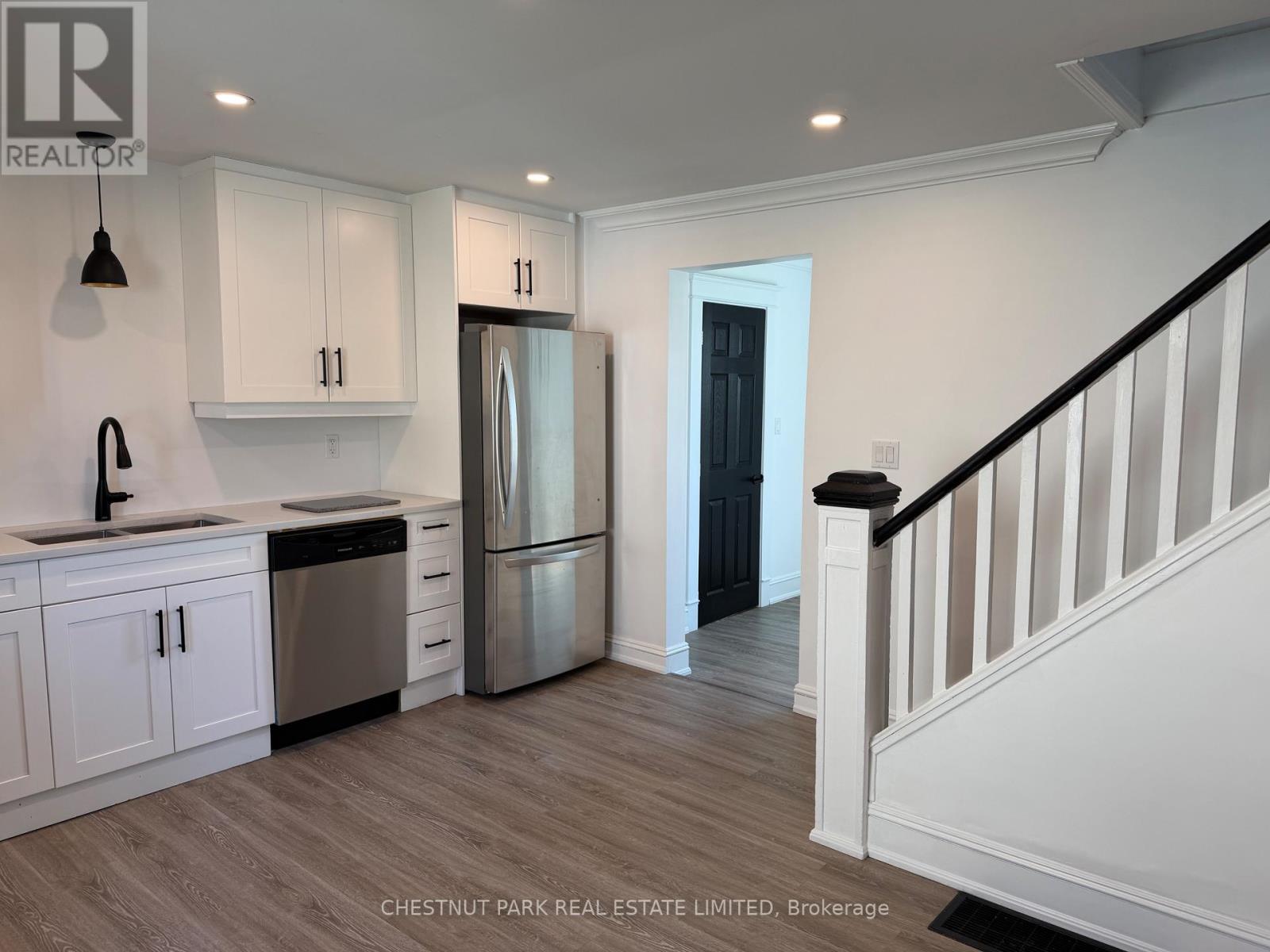 29 Johnson Street, Prince Edward County, Ontario  K0K 2T0 - Photo 12 - X13045882