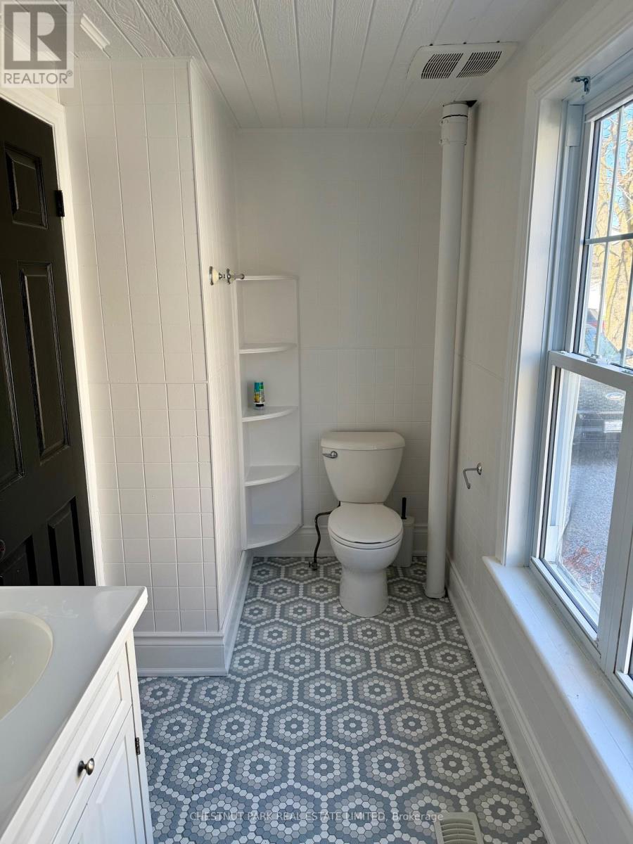 29 Johnson Street, Prince Edward County, Ontario  K0K 2T0 - Photo 8 - X13045882