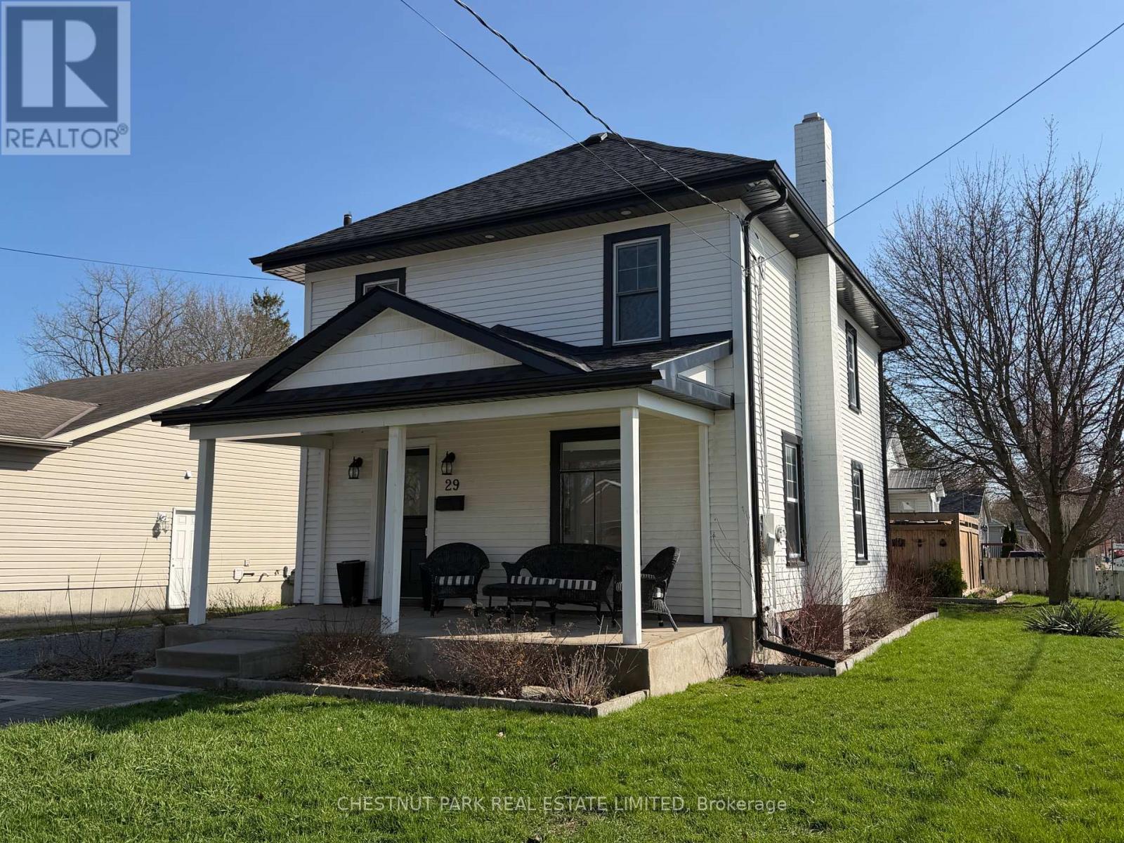 29 Johnson Street, Prince Edward County, Ontario  K0K 2T0 - Photo 3 - X13045882