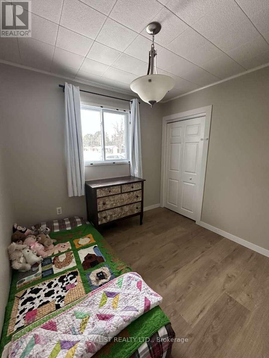 7 Fitz Avenue, South River, Ontario  P0A 1X0 - Photo 10 - X13046160