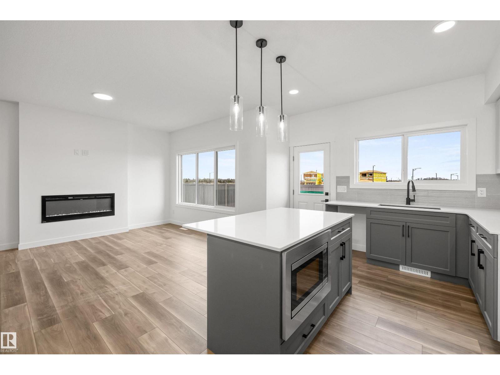 19115 20 Av Nw, Edmonton, Alberta  T6M 3E8 - Photo 18 - E4477844