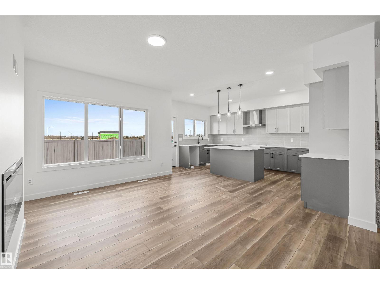 19115 20 Av Nw, Edmonton, Alberta  T6M 3E8 - Photo 11 - E4477844