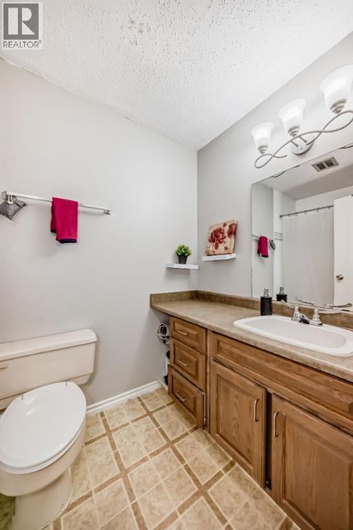 702, 9930 Bonaventure Drive SE, Calgary, Alberta  T2J 4L4 - Photo 20 - A2302476