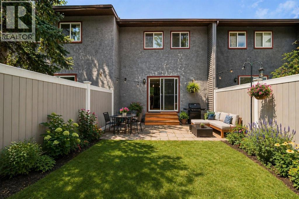 702, 9930 Bonaventure Drive SE, Calgary, Alberta