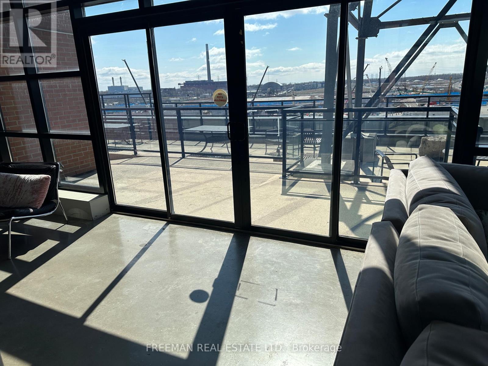 218 - 68 Broadview Avenue, Toronto, Ontario  M4M 2E6 - Photo 7 - E12964472